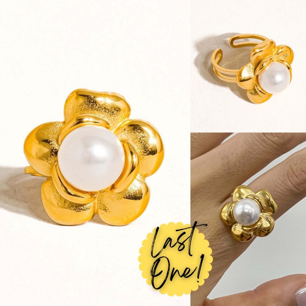 Nova 18K Gold Flower Peal Ring - Size 7